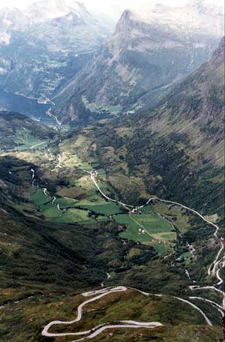 Geirangervally and fjord in Norway, I really love that nature.